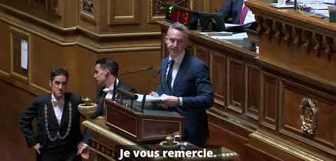Modifier cet articleUne interdiction pour communiquer, pas pour protéger